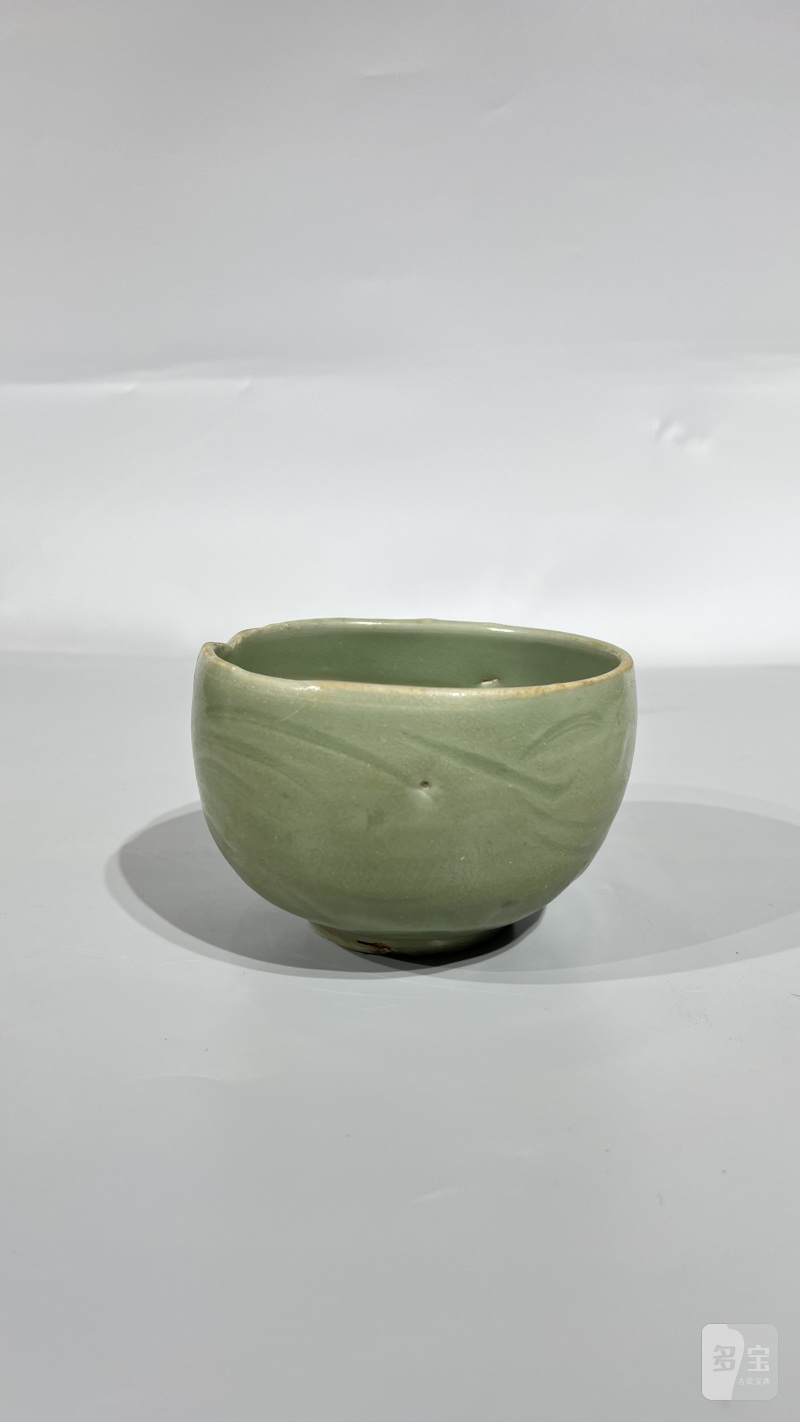 明 龙泉刻花钵 - 图4